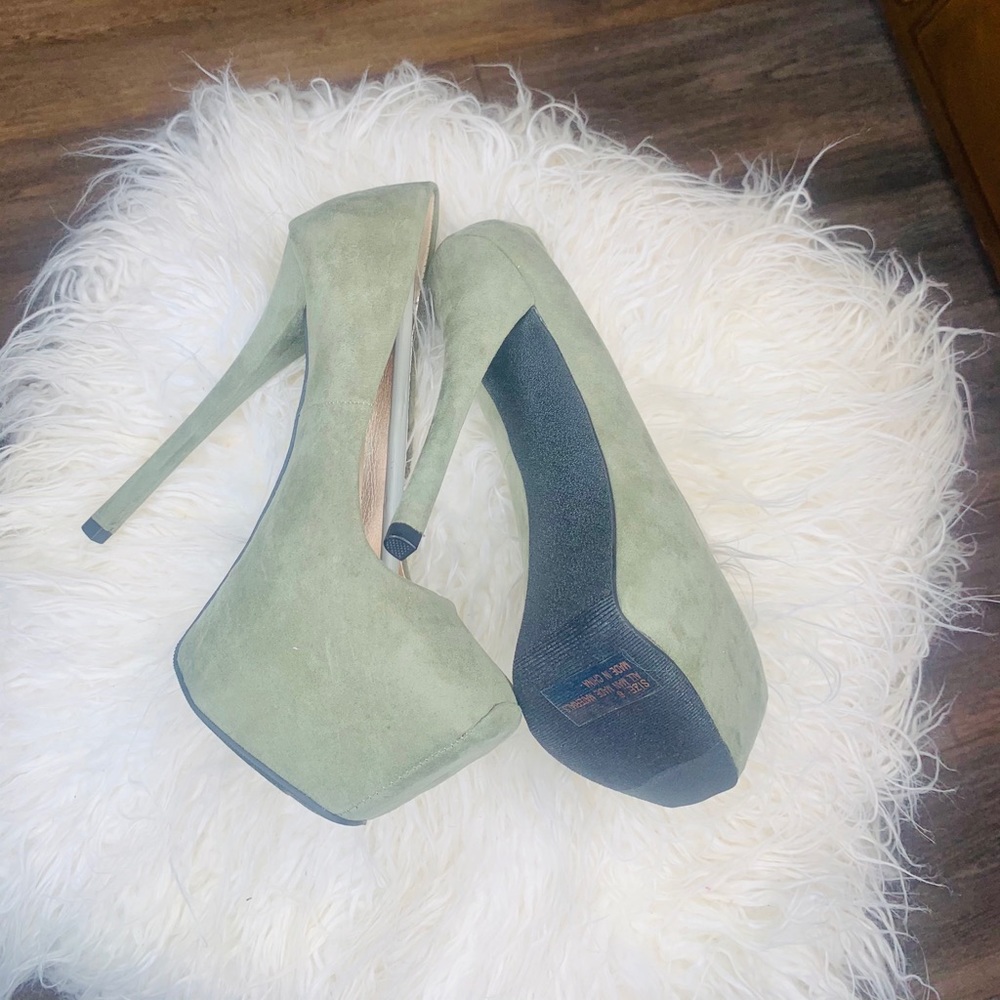 Platform Pump - image 4